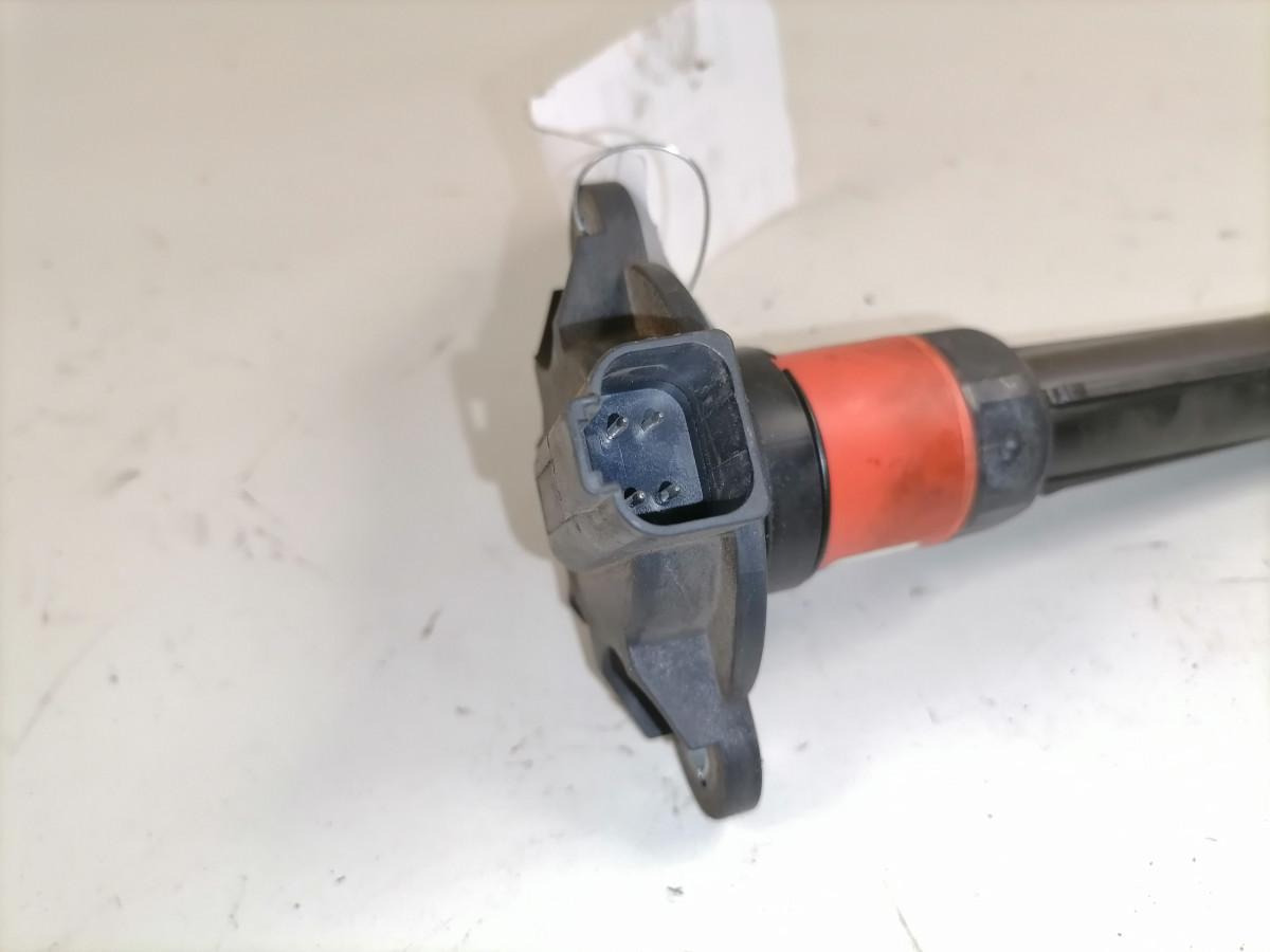 Scania Süütepool 2992037 - Fuel pump for Truck: picture 2 Scania Süütepool 2992037 - Fuel pump for Truck: picture 2