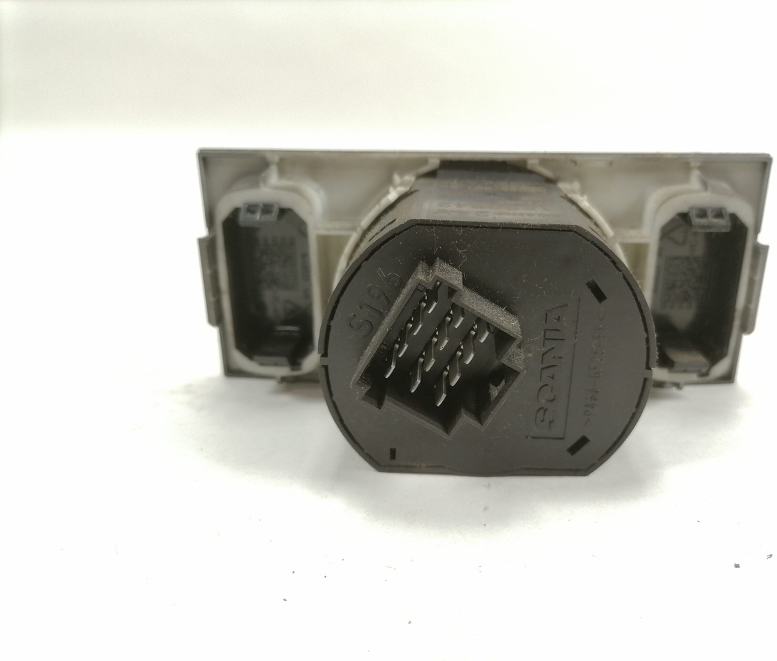 Scania Switch 1899842 - Cab for Truck: picture 2 Scania Switch 1899842 - Cab for Truck: picture 2