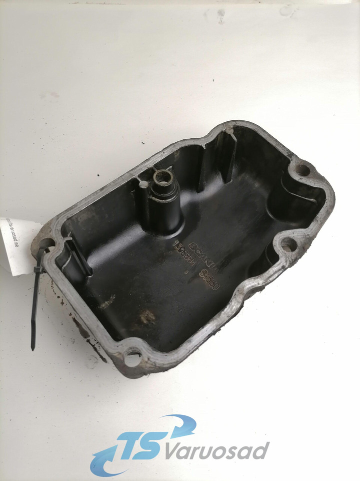 Scania Valve cover 1398884 - Cylinder head for Truck: picture 3 Scania Valve cover 1398884 - Cylinder head for Truck: picture 3