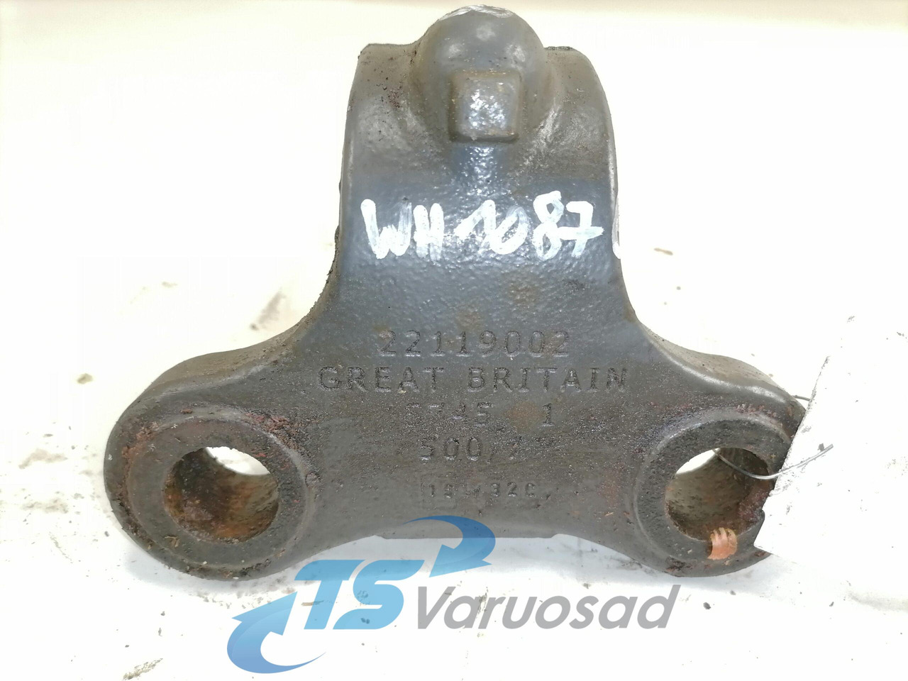 Volvo Anti-roll bar bracket 22119002 - Anti-roll bar for Truck: picture 2 Volvo Anti-roll bar bracket 22119002 - Anti-roll bar for Truck: picture 2