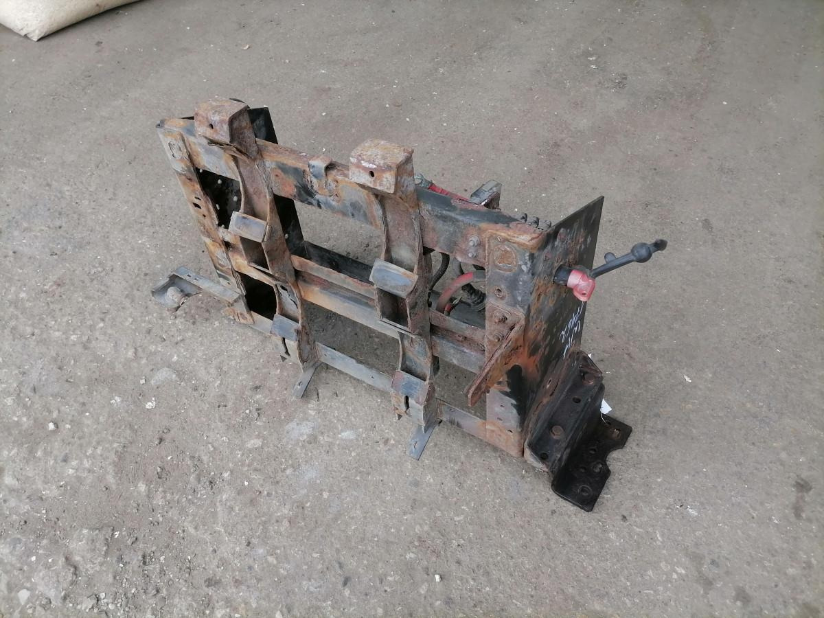 Volvo Battery box 21042654 - Battery for Truck: picture 3 Volvo Battery box 21042654 - Battery for Truck: picture 3