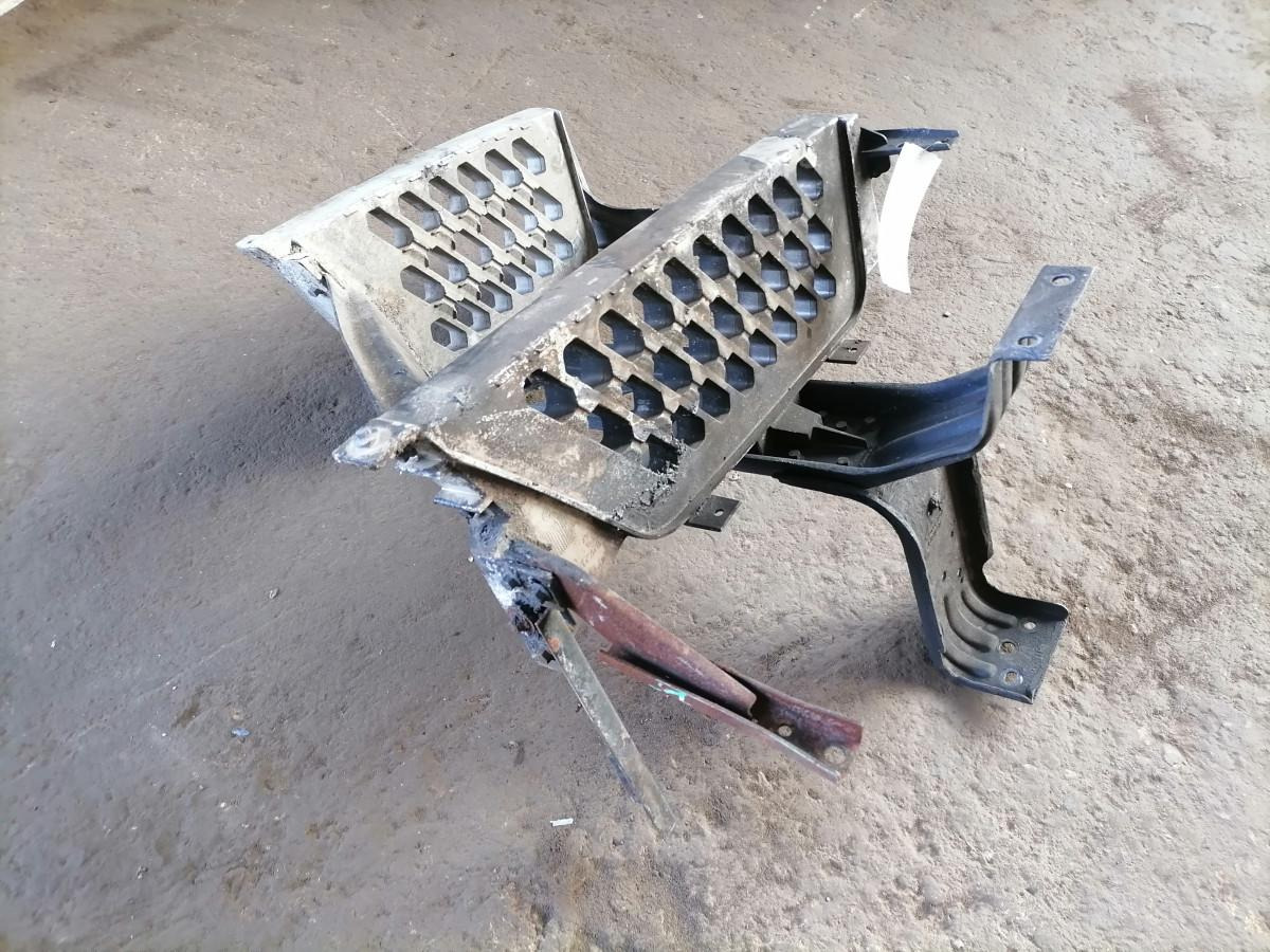 Volvo Boarding step unit 82142327 - Footstep for Truck: picture 5 Volvo Boarding step unit 82142327 - Footstep for Truck: picture 5