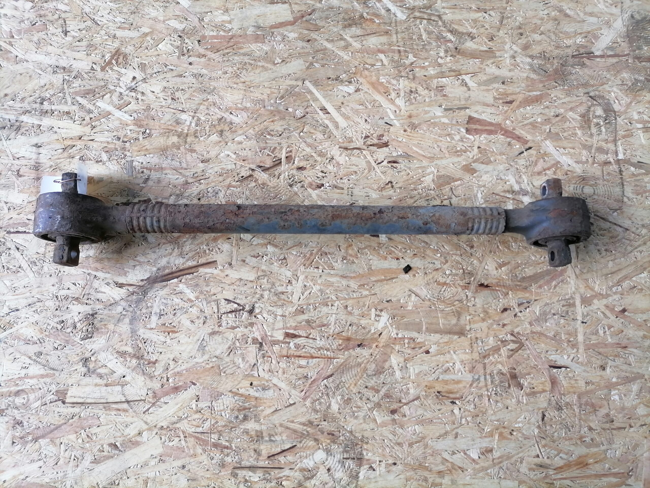 Volvo Torque rod 20410053 - Axle and parts for Truck: picture 2 Volvo Torque rod 20410053 - Axle and parts for Truck: picture 2