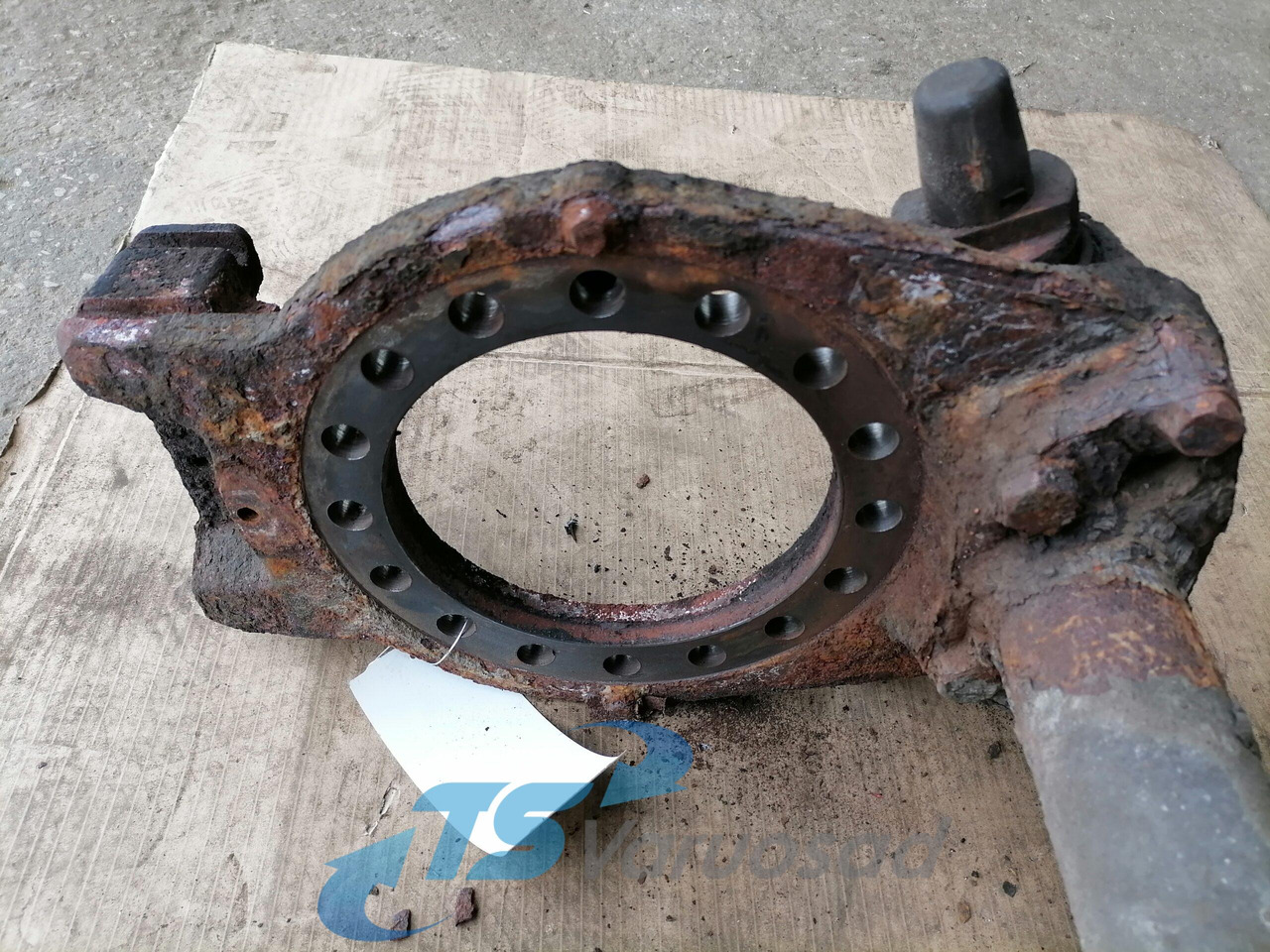 Volvo Z piduri korpus 3092465 - Universal part for Truck: picture 2 Volvo Z piduri korpus 3092465 - Universal part for Truck: picture 2