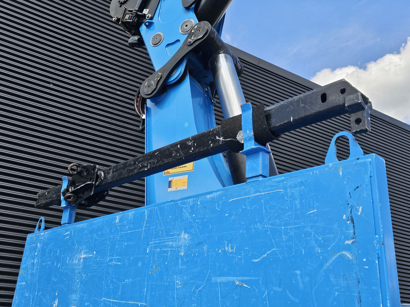 Dropside/ Flatbed truck, Crane truck MAN TGX 35.480 8x4-4 / HMF 85 t/m + JIB / WINCH: picture 13