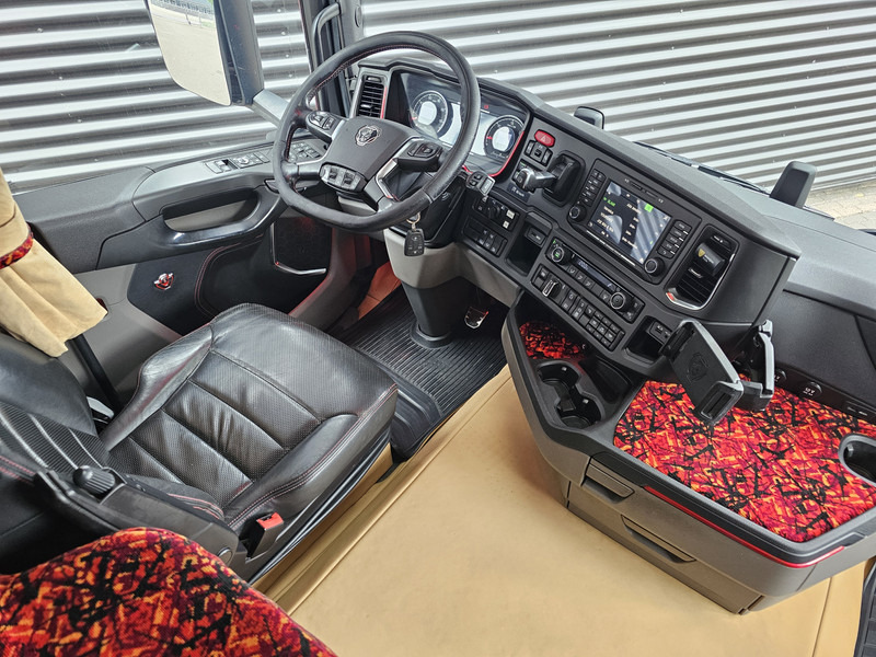 Tractor unit Scania R580 V8 XT / 6x2 BOOGIE / RETARDER / HYDRAULIC / 80T: picture 12