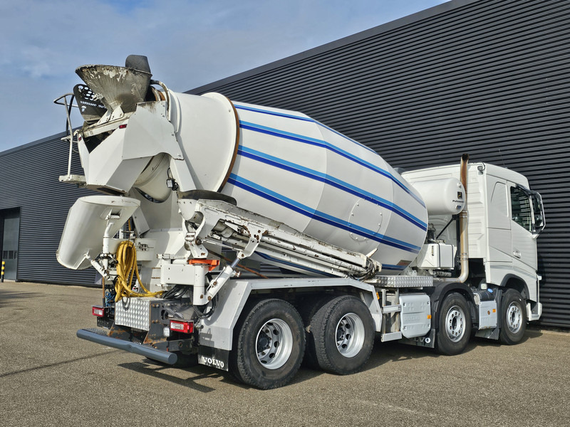 Volvo FH 540 8x4 / BOOGIE LIFT / 10m3 PUTZMEISTER - CONCRETE-MIXER / BETON-MISCHER - Concrete mixer truck: picture 5 Volvo FH 540 8x4 / BOOGIE LIFT / 10m3 PUTZMEISTER - CONCRETE-MIXER / BETON-MISCHER - Concrete mixer truck: picture 5