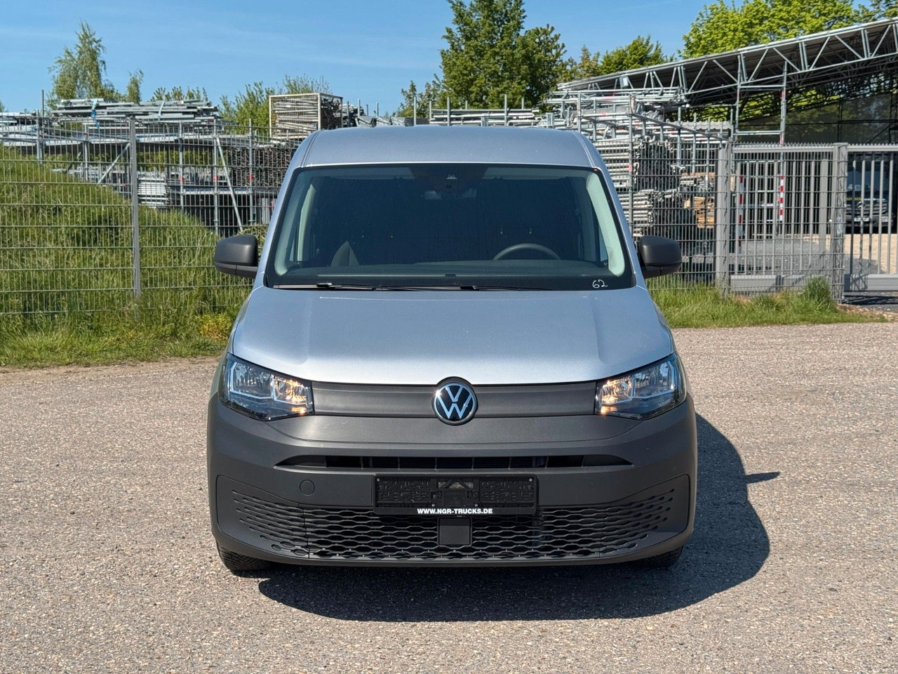 Volkswagen Caddy 4x2 | Klima | AHK | PDC | Spurhalteass. - Passenger van: picture 2 Volkswagen Caddy 4x2 | Klima | AHK | PDC | Spurhalteass. - Passenger van: picture 2