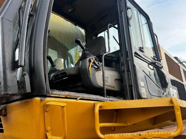 CAT 390DL - Crawler excavator: picture 3 CAT 390DL - Crawler excavator: picture 3