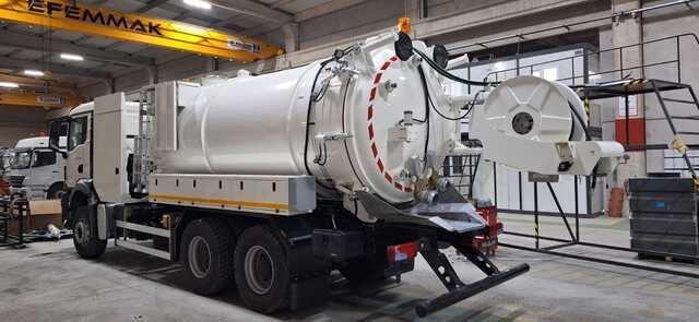 MAN TGS33.400 Jetter - Vacuum truck: picture 2 MAN TGS33.400 Jetter - Vacuum truck: picture 2