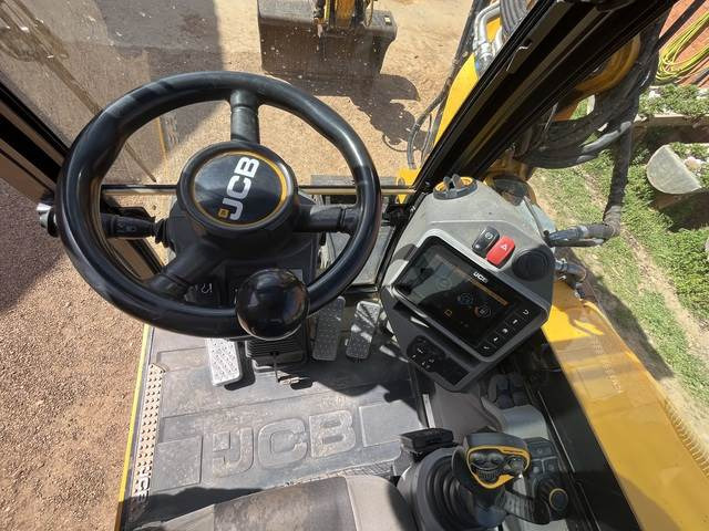 Wheel excavator JCB HD110WTT4: picture 17