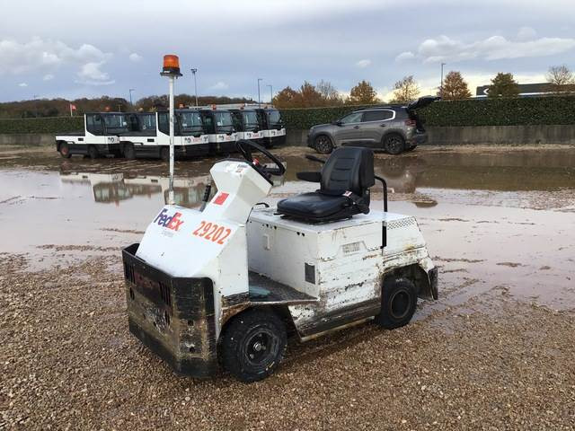 Charlatte TE208 - Baggage tractor: picture 1 Charlatte TE208 - Baggage tractor: picture 1