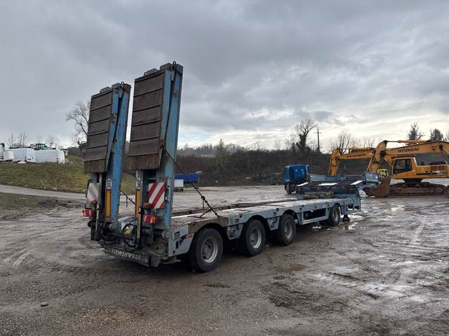 Faymonville Multimax - Low loader semi-trailer: picture 3 Faymonville Multimax - Low loader semi-trailer: picture 3