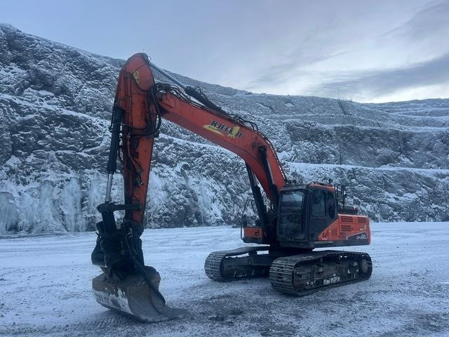 Doosan DX300LC-5 - Crawler excavator: picture 1 Doosan DX300LC-5 - Crawler excavator: picture 1