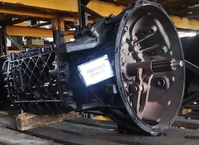 ZF 16 S 221IT für MAN, DAF, Iveco, Renault (1316041748) - Gearbox: picture 1 ZF 16 S 221IT für MAN, DAF, Iveco, Renault (1316041748) - Gearbox: picture 1