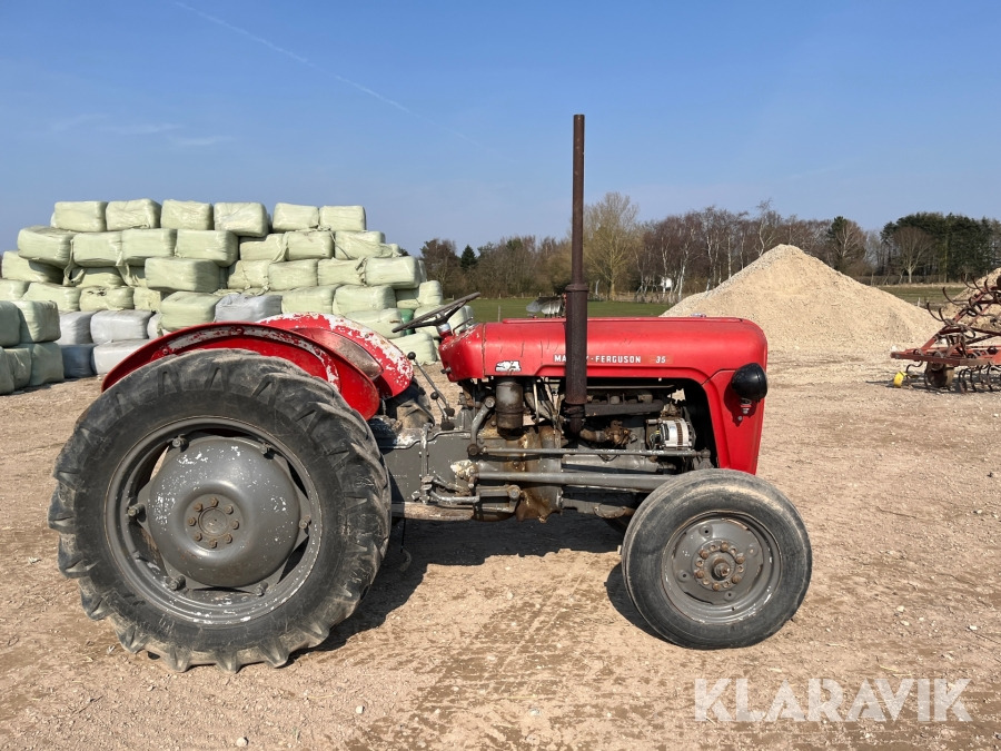 Farm tractor Traktor Massey Ferguson 35: picture 8