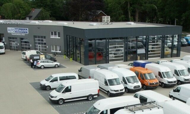Lease a  Renault Master 35 Kasten LR Doka 6-Sitze 4x4 Allrad AHK Renault Master 35 Kasten LR Doka 6-Sitze 4x4 Allrad AHK: picture 20