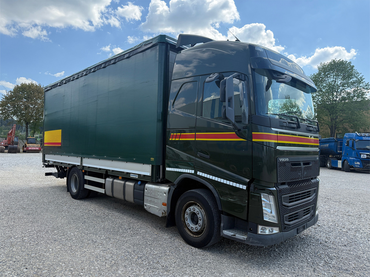 Volvo FH460 Pritsche Plane LBW Klima Retarder - Curtainsider truck: picture 3 Volvo FH460 Pritsche Plane LBW Klima Retarder - Curtainsider truck: picture 3