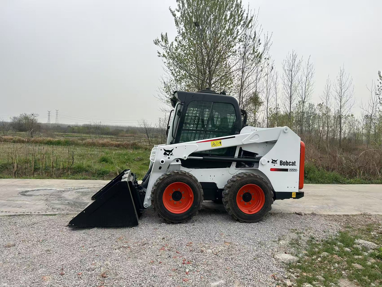 Bobcat S550 - Skid steer loader: picture 2 Bobcat S550 - Skid steer loader: picture 2