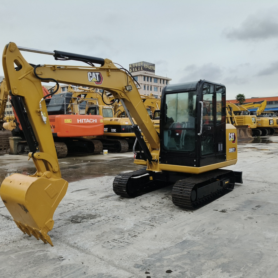 CATERPILLAR 306E2 - Mini excavator: picture 3 CATERPILLAR 306E2 - Mini excavator: picture 3