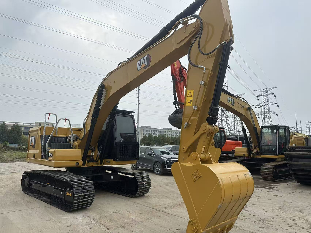 CATERPILLAR 320GC - Excavator: picture 3 CATERPILLAR 320GC - Excavator: picture 3