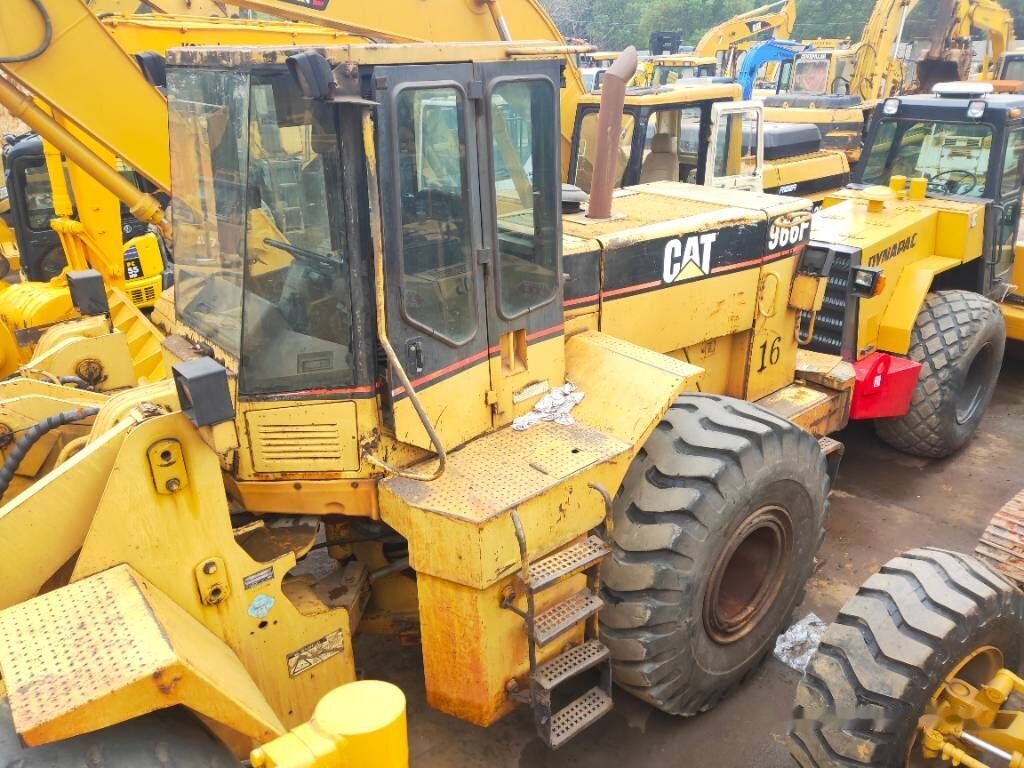 Caterpillar 966 F - Wheel loader: picture 1 Caterpillar 966 F - Wheel loader: picture 1