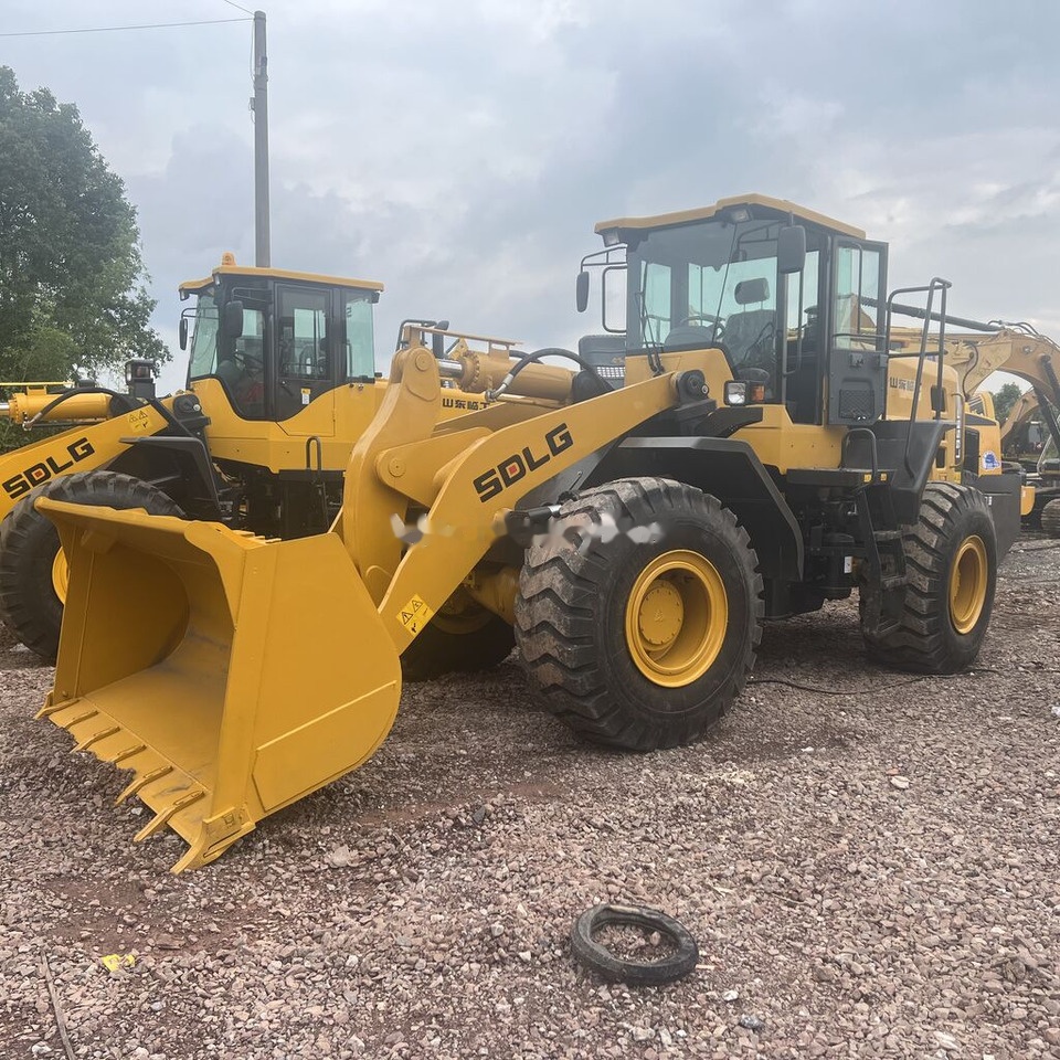 SDLG L956F - Wheel loader: picture 5 SDLG L956F - Wheel loader: picture 5