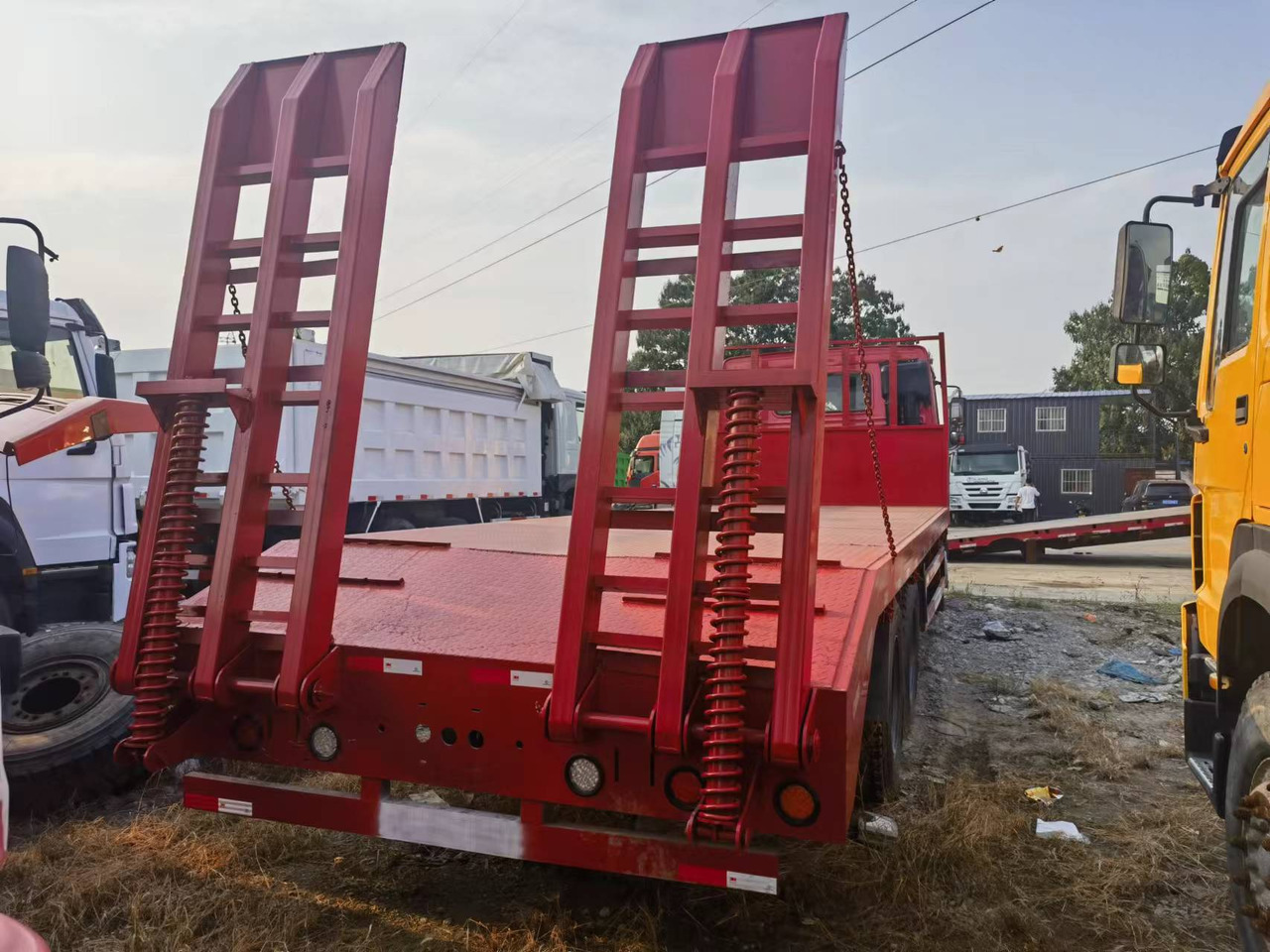 Sinotruk HOWO 375 6*4 Semi-trailer Truck - Dropside/ Flatbed semi-trailer: picture 4 Sinotruk HOWO 375 6*4 Semi-trailer Truck - Dropside/ Flatbed semi-trailer: picture 4