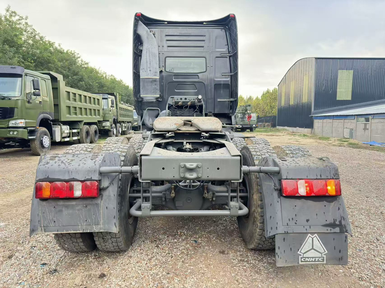 Sinotruk HOWO A7 - Tractor unit: picture 5 Sinotruk HOWO A7 - Tractor unit: picture 5