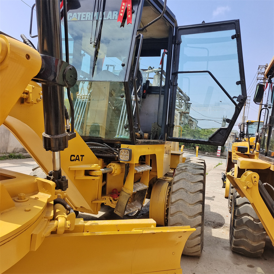 CAT 140H 140K 140G - Grader: picture 4 CAT 140H 140K 140G - Grader: picture 4