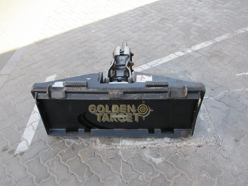 John Deere HB50 - Loader: picture 4 John Deere HB50 - Loader: picture 4