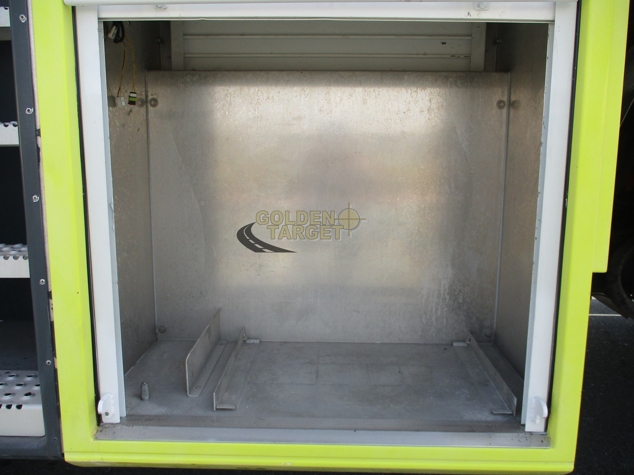 Lease a Mercedes ACTROS 4140 8x4 METZ P56 Fire Truck Mercedes ACTROS 4140 8x4 METZ P56 Fire Truck: picture 24 Lease a Mercedes ACTROS 4140 8x4 METZ P56 Fire Truck Mercedes ACTROS 4140 8x4 METZ P56 Fire Truck: picture 24