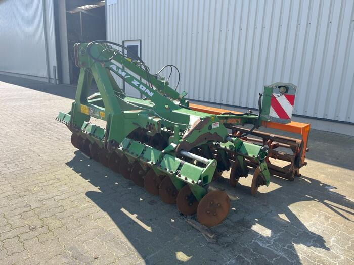 Amazone Catros 3001 - Harrow: picture 2 Amazone Catros 3001 - Harrow: picture 2
