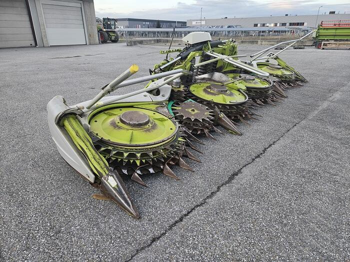 Claas Orbis 750 - Corn header: picture 2 Claas Orbis 750 - Corn header: picture 2