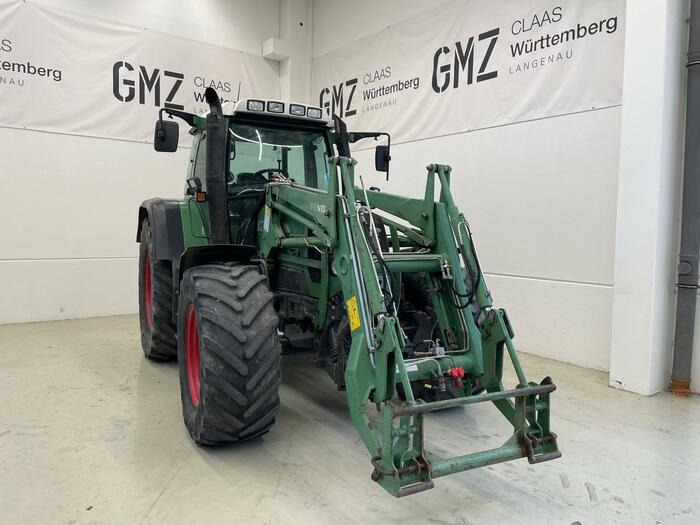 Fendt 716 Vario - Farm tractor: picture 1 Fendt 716 Vario - Farm tractor: picture 1