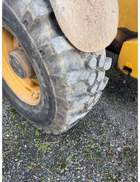 Caterpillar TH 407 CAG 40 KM Verreiker - Agricultural machinery: picture 2 Caterpillar TH 407 CAG 40 KM Verreiker - Agricultural machinery: picture 2