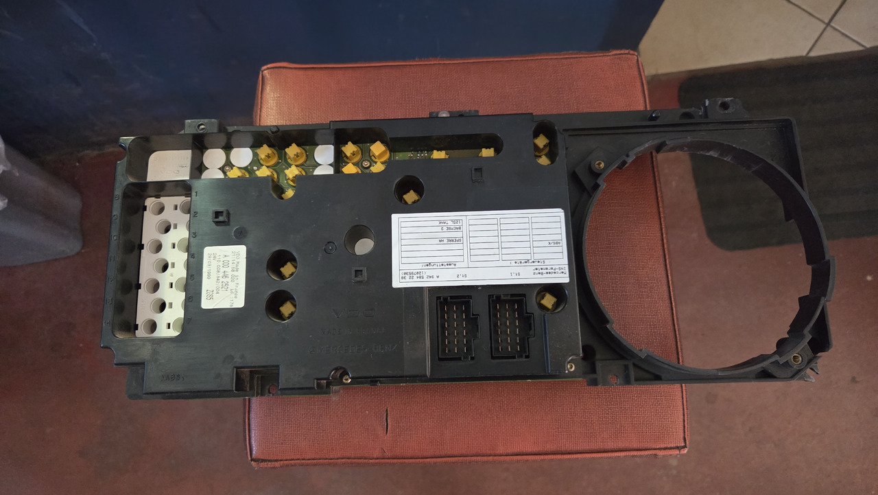 MERCEDES-BENZ ATEGO - Dashboard: picture 4 MERCEDES-BENZ ATEGO - Dashboard: picture 4