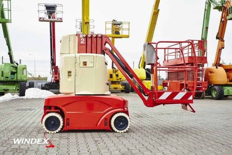 JLG Toucan 1010 - Vertical mast lift: picture 4 JLG Toucan 1010 - Vertical mast lift: picture 4