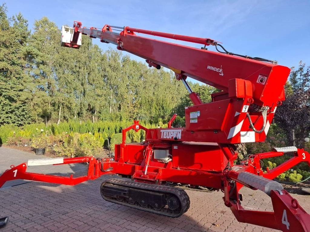 Teupen Leo 26T - Truck mounted aerial platform: picture 4 Teupen Leo 26T - Truck mounted aerial platform: picture 4