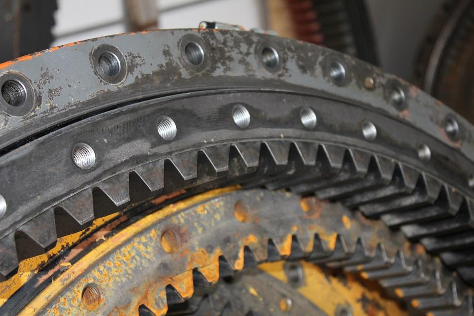 Atlas 1704 LC - Slewing ring for Construction machinery: picture 1 Atlas 1704 LC - Slewing ring for Construction machinery: picture 1