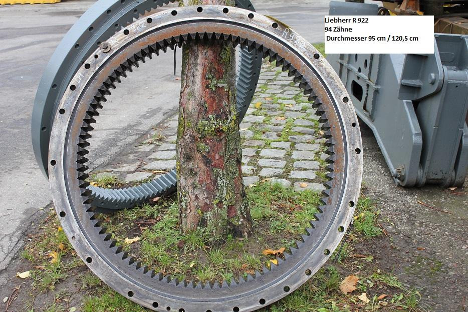 Liebherr R 922 - Slewing ring for Construction machinery: picture 1 Liebherr R 922 - Slewing ring for Construction machinery: picture 1