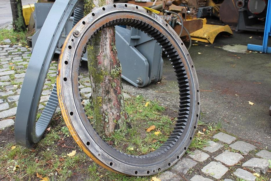 Liebherr R 922 - Slewing ring for Construction machinery: picture 2 Liebherr R 922 - Slewing ring for Construction machinery: picture 2