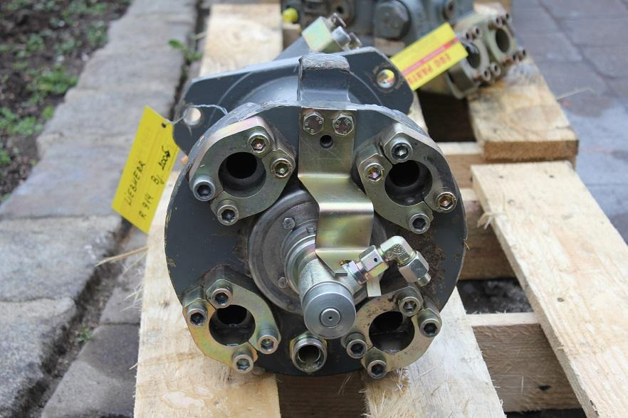Liebherr-Linde R 914 - Spare parts for Excavator: picture 3 Liebherr-Linde R 914 - Spare parts for Excavator: picture 3
