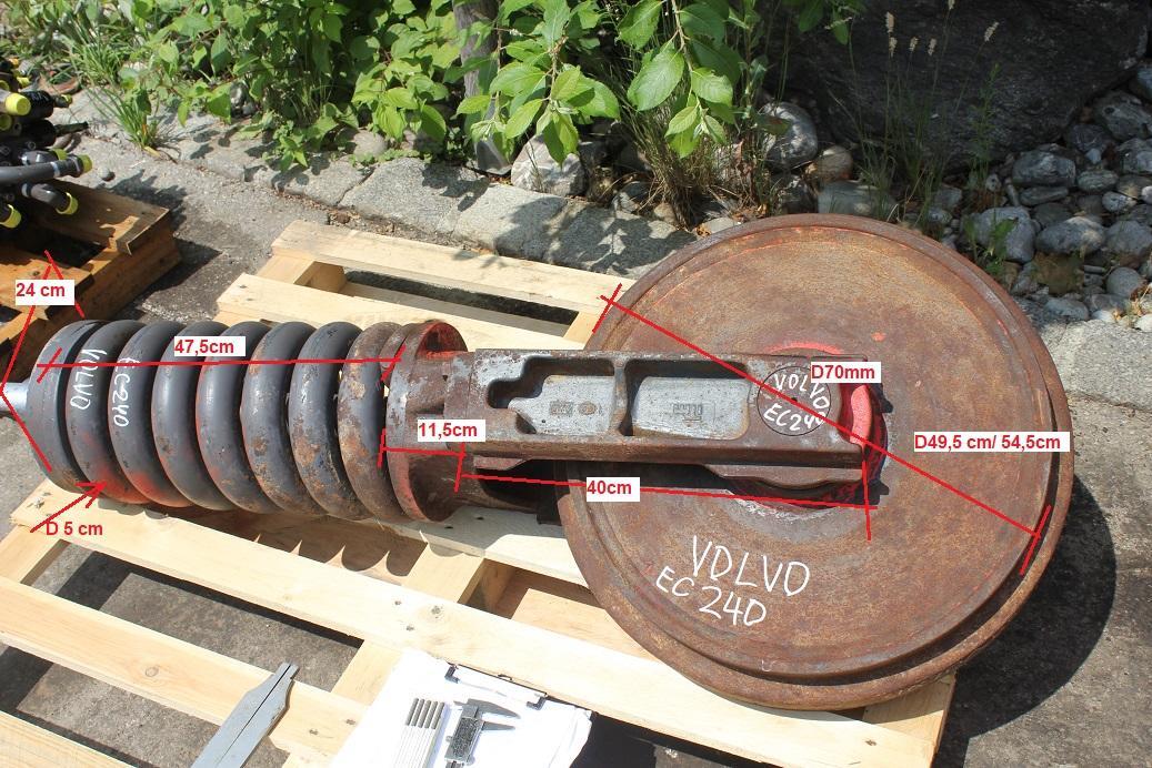 Volvo EC 240 B NLC - Undercarriage parts for Construction machinery: picture 1 Volvo EC 240 B NLC - Undercarriage parts for Construction machinery: picture 1