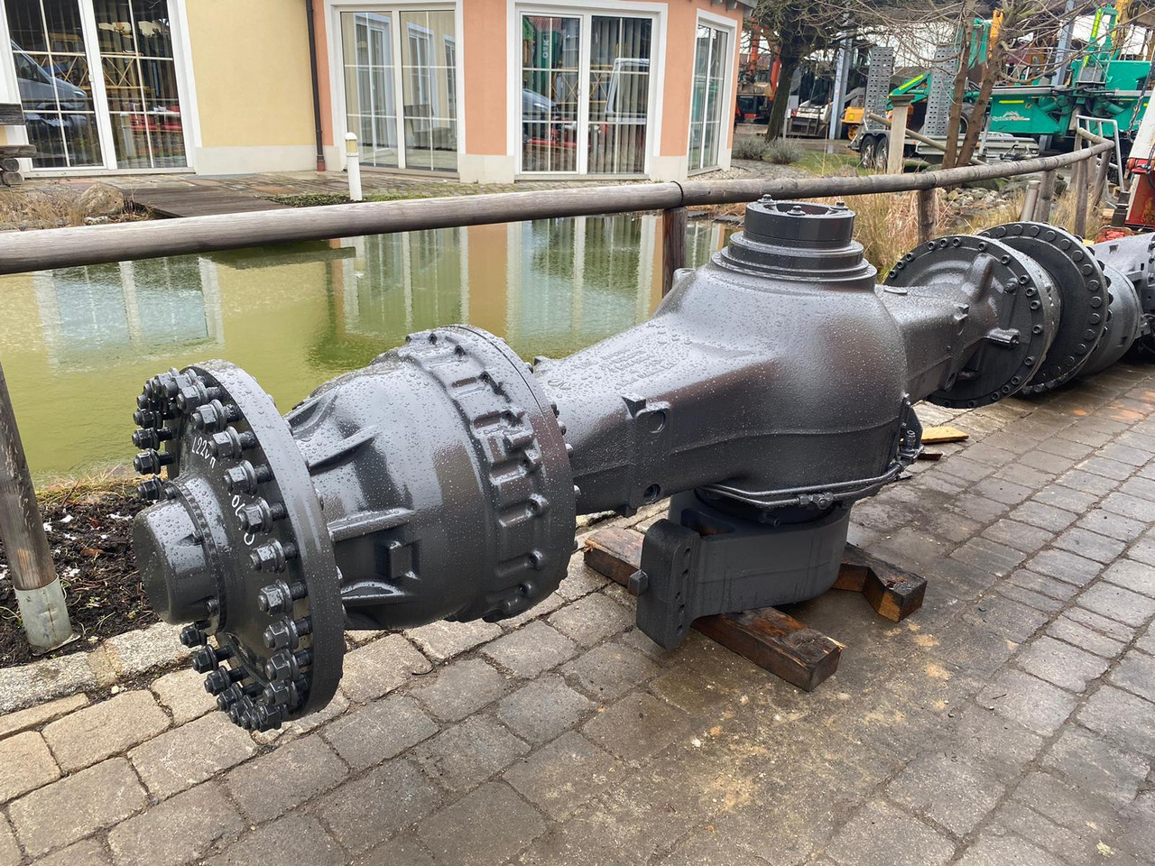 Volvo L220H - Axle and parts for Construction machinery: picture 4 Volvo L220H - Axle and parts for Construction machinery: picture 4