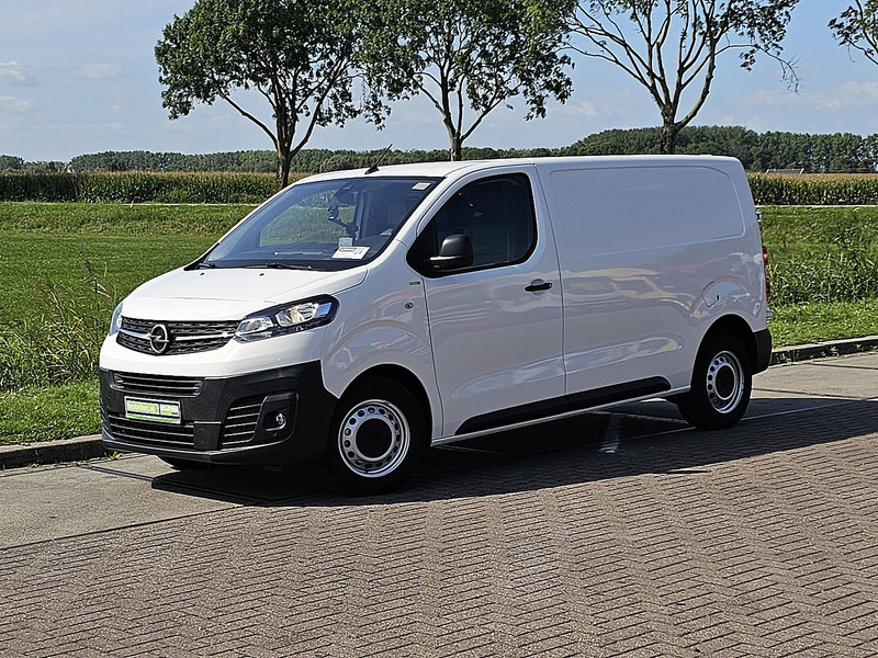 Opel Vivaro 2.0 L2 Navi Airco Euro6! - Small van: picture 2 Opel Vivaro 2.0 L2 Navi Airco Euro6! - Small van: picture 2