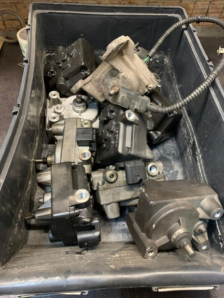 Holset Zawór VGT DAF 5454802 / DC267212 HE 200VG   DAF - Turbo for Truck: picture 1 Holset Zawór VGT DAF 5454802 / DC267212 HE 200VG   DAF - Turbo for Truck: picture 1