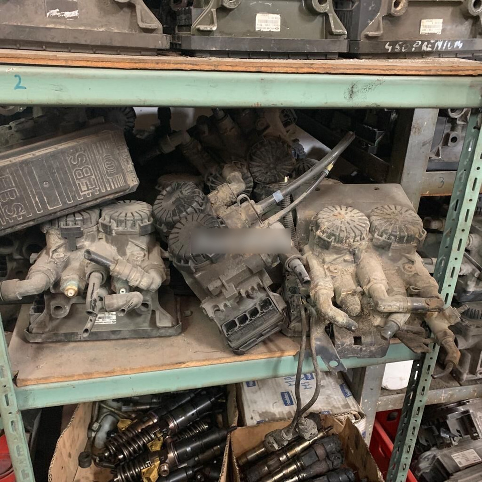 Knorr-Bremse Dwukanałowy 81.52106.6042 MAN TGA TGX TGS truck - Brake valve for Truck: picture 1 Knorr-Bremse Dwukanałowy 81.52106.6042 MAN TGA TGX TGS truck - Brake valve for Truck: picture 1