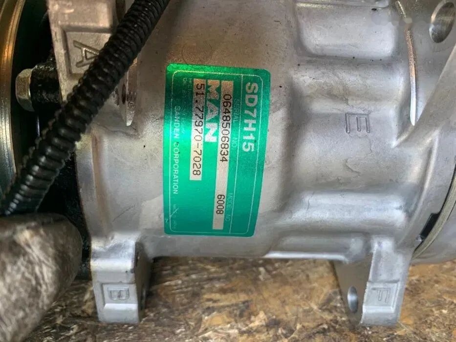 Kompresor Klimatyzacji MAN Sanden 6008 24V NOWY Oryginał Części 51.779707028 MAN - A/C compressor for Truck: picture 2 Kompresor Klimatyzacji MAN Sanden 6008 24V NOWY Oryginał Części 51.779707028 MAN - A/C compressor for Truck: picture 2
