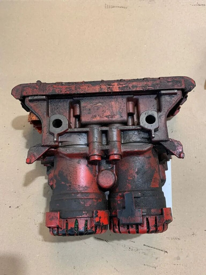 Modulator Podwójny KNORR BREMSE MAN K050210 Zawór EBS K050210 - Brake valve for Truck: picture 4 Modulator Podwójny KNORR BREMSE MAN K050210 Zawór EBS K050210 - Brake valve for Truck: picture 4